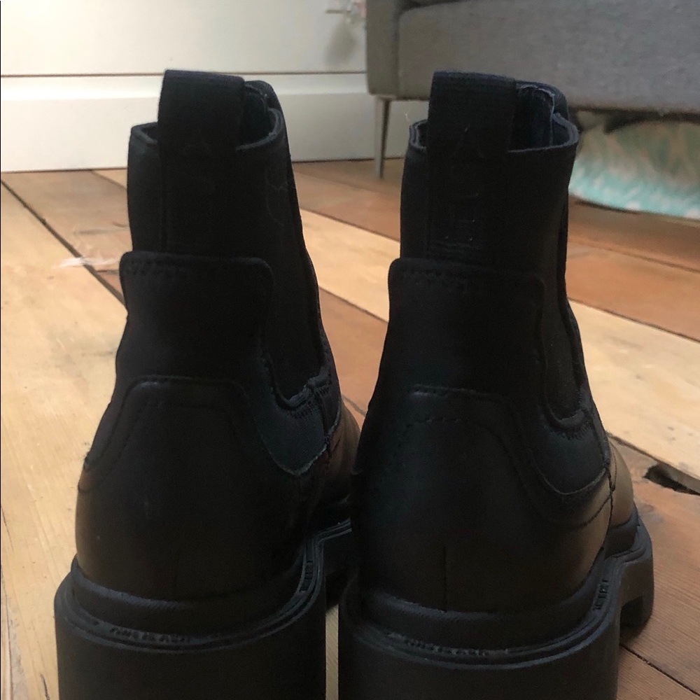 Ash “Metro” boots - Picture 3 of 3
